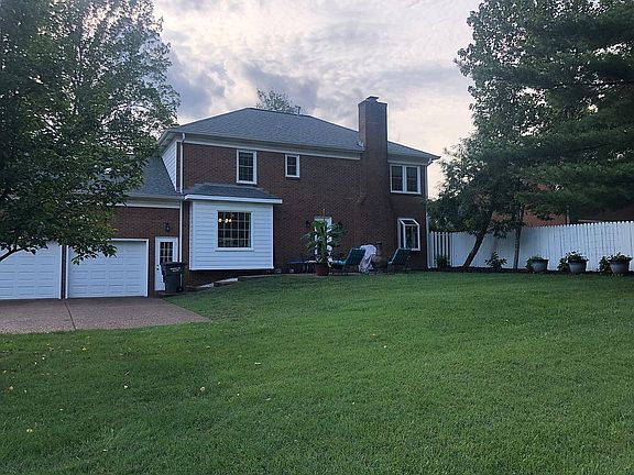 2nd image of 704 Burleigh Ct
