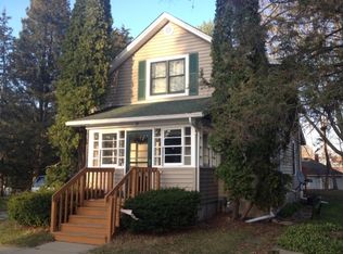 21 Powers Ave, Madison, WI 53714