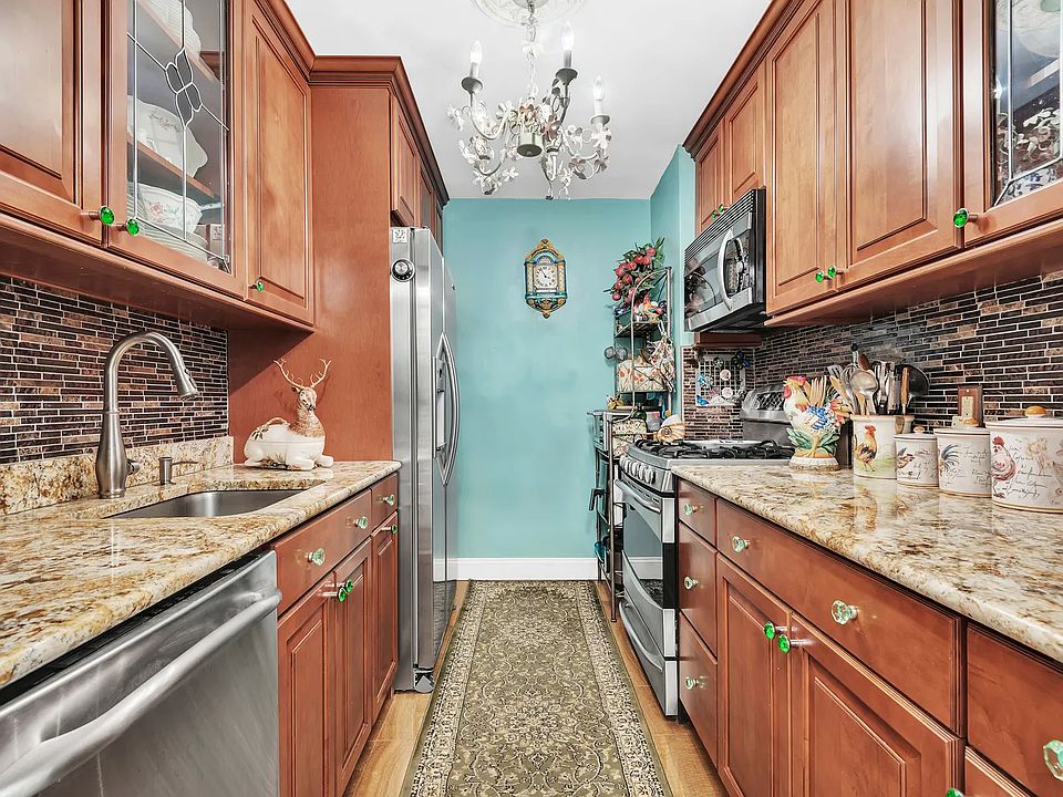 1st image of 35-20 Leverich St #610