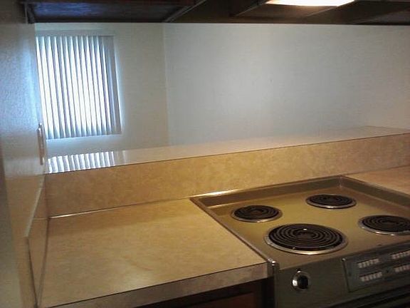 Alley Kitchens