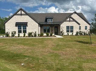 1003 Webb Ct, Van Alstyne, TX 75495