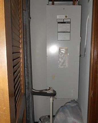 5th image of 6401 W Berteau Ave #8-405