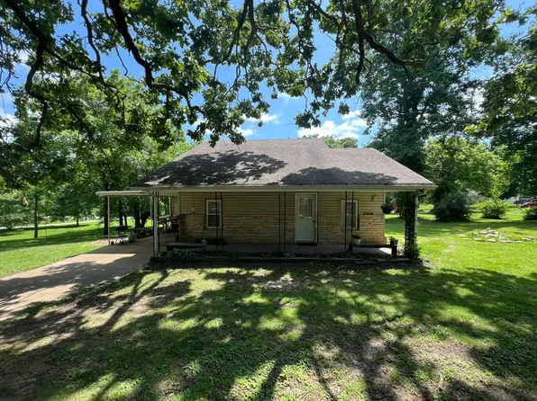1010 Pine Street, Cabool, MO 65689