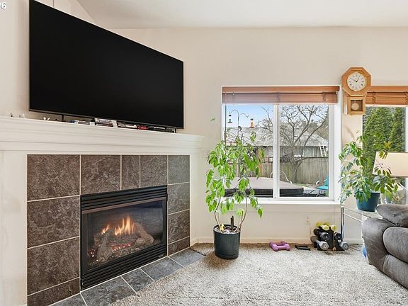 Fireplace>