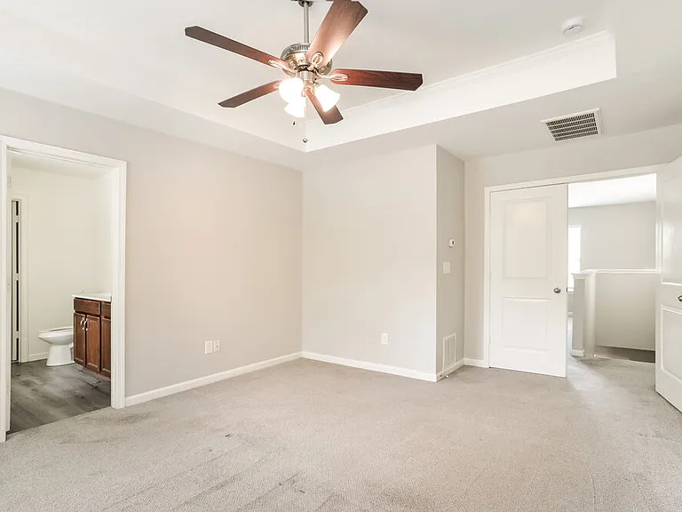 5004 Broad Leaf Ct — Photo 11