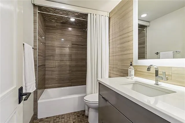 208 Bienville St #5 — Photo 27