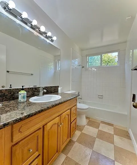 11947 Stewarton Dr — Photo 11