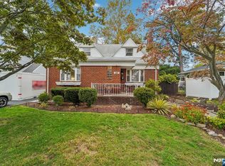 145 Willow St, Elmwood Park, NJ 07407