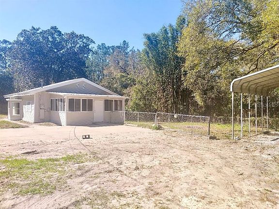 4th image of 4700 SE 160th Ct