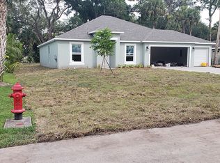 1656 SW Herder Rd, Port Saint Lucie, FL 34953
