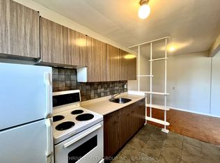 435 Nelson St #2, London, ON N6B 1A6