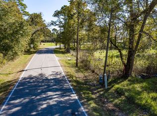 564 Barrett Rd, Crosby, TX 77532