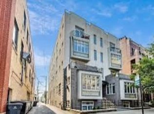 2814 N Sheffield Ave, Chicago, IL 60657
