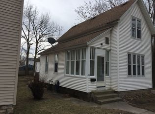 184 W 16th St, Holland, MI 49423