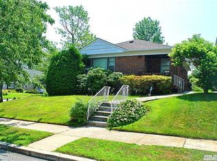 20128 23rd Ave, Bayside, NY 11360