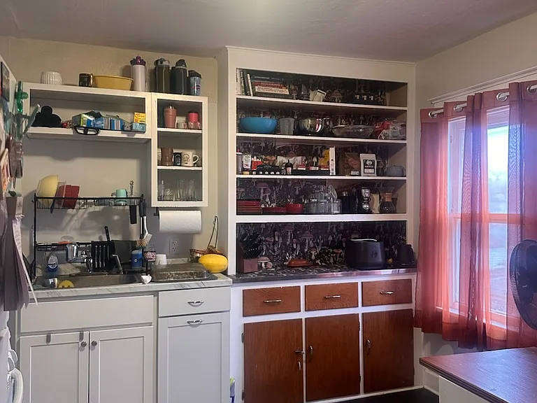 159 Jackson Ave — Photo 3