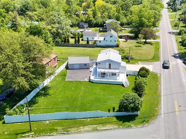 4093 Bayview Rd, Blasdell, NY 14219