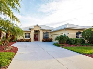 596 Mossy Creek Dr, Venice, FL 34292