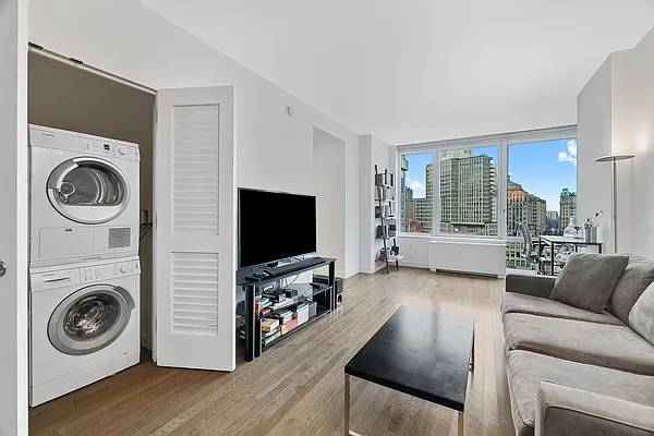 Rented by Corcoran | media 20