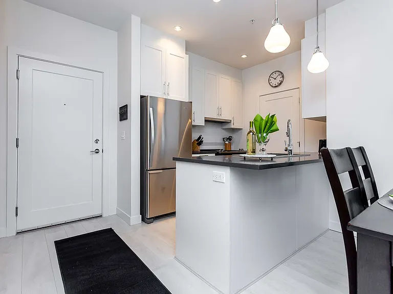 20829 77a Ave #503 — Photo 8