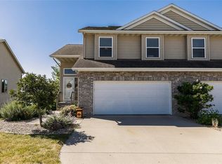 250 S Park Ridge Rd, North Liberty, IA 52317