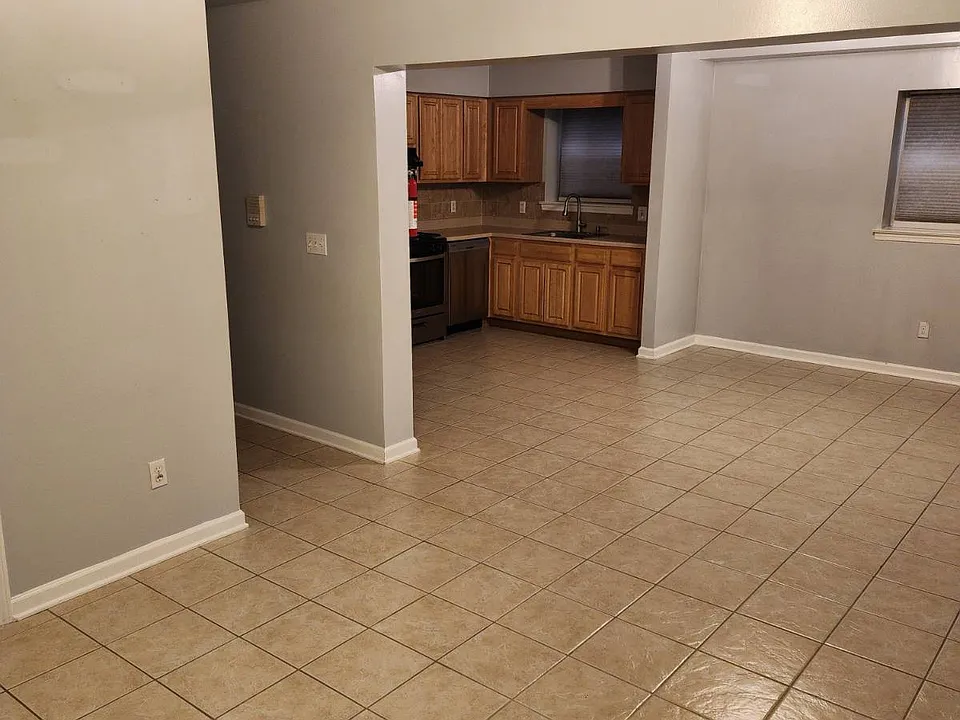 49-51 Crawford St #1