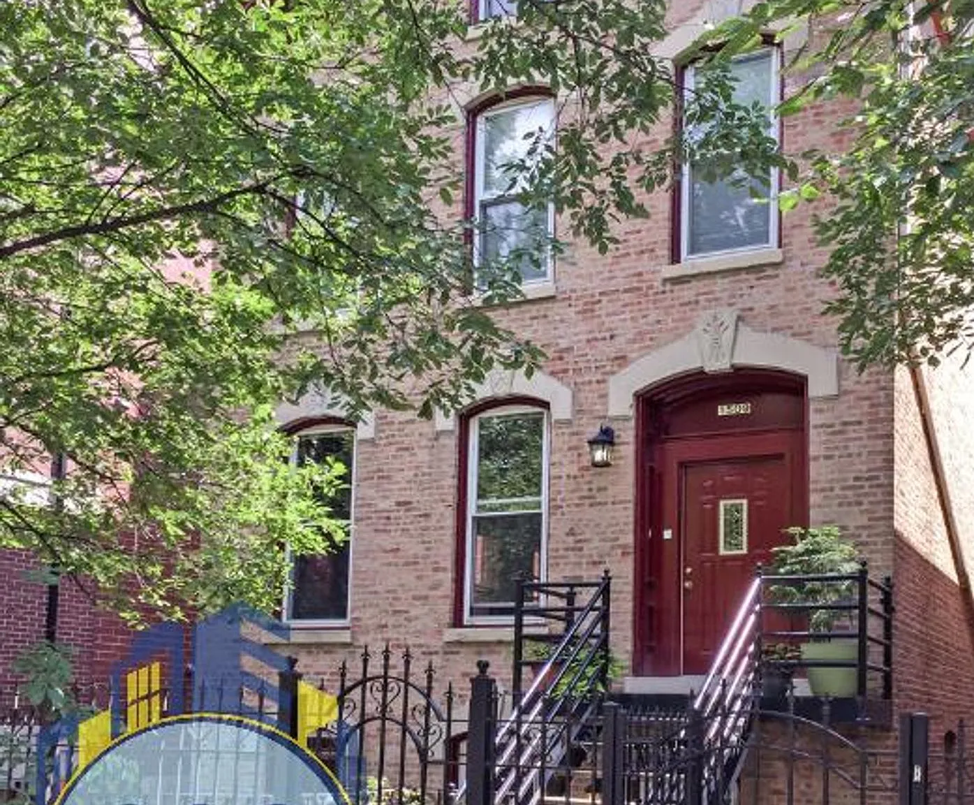 West Town Apartments! — Photo 2