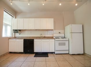 1449 W Argyle St APT 2, Chicago, IL 60640