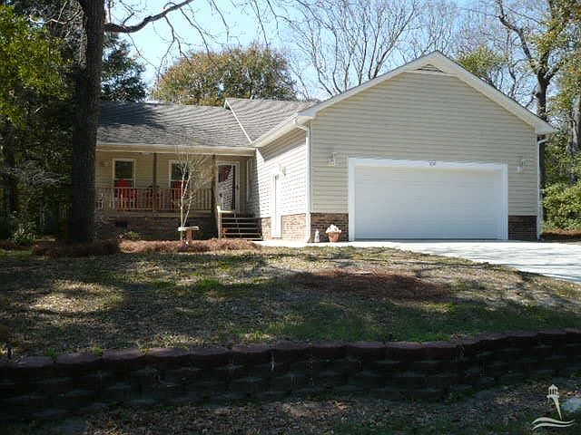 1st image of 109 SE 22nd St