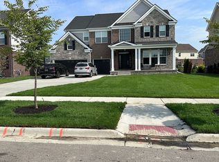 50574 Amberwood Rd, Canton, MI 48188