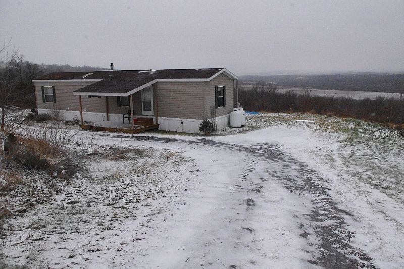 2nd image of 120 Snell Rd