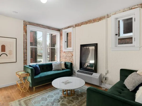 1241 Hubbard St APT 304, Detroit, MI 48209