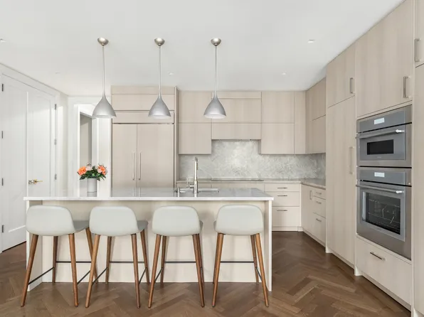 225 West 86th Street image 1 of 28