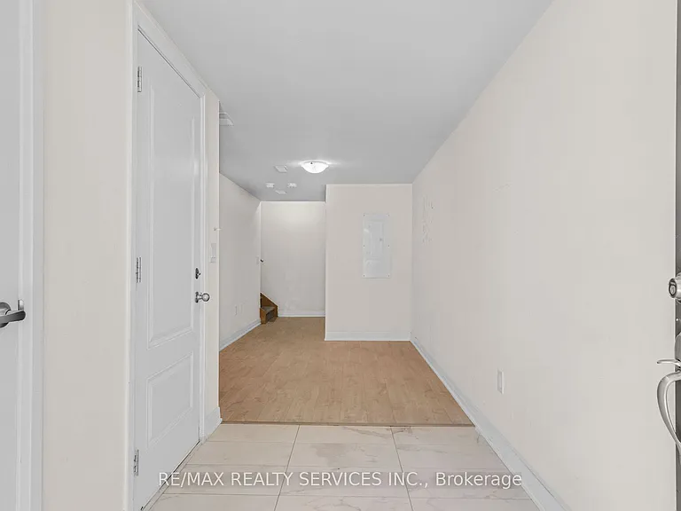 585 Colborne St E #804 — Photo 2