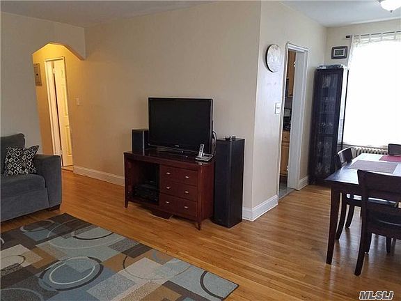 3rd image of 3506 201st St