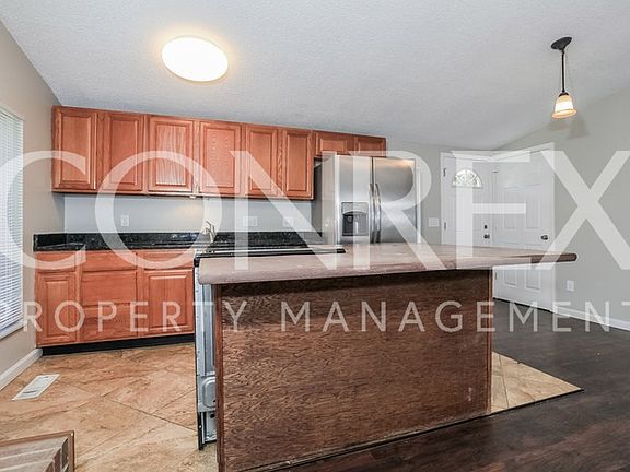4th image of 5487 Hiawatha Ct