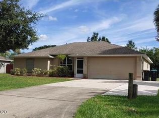2150 Oaklyn St NE, Palm Bay, FL 32907