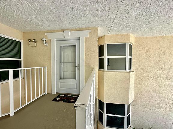 2nd image of 600 E Lake Jasmine Circle #203