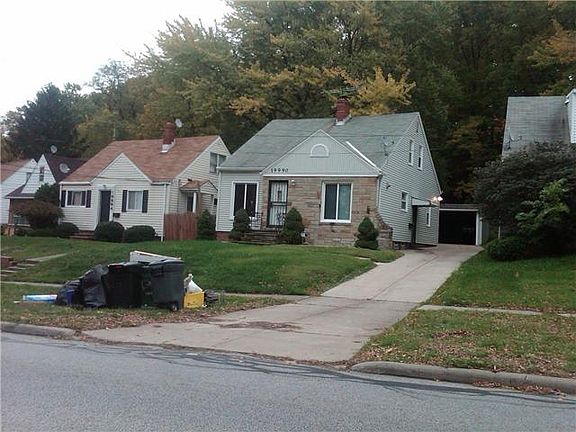 3rd image of 19990 Grand Blvd
