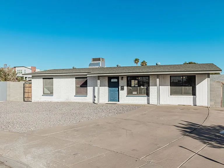 1420 N Rose St — Photo 32