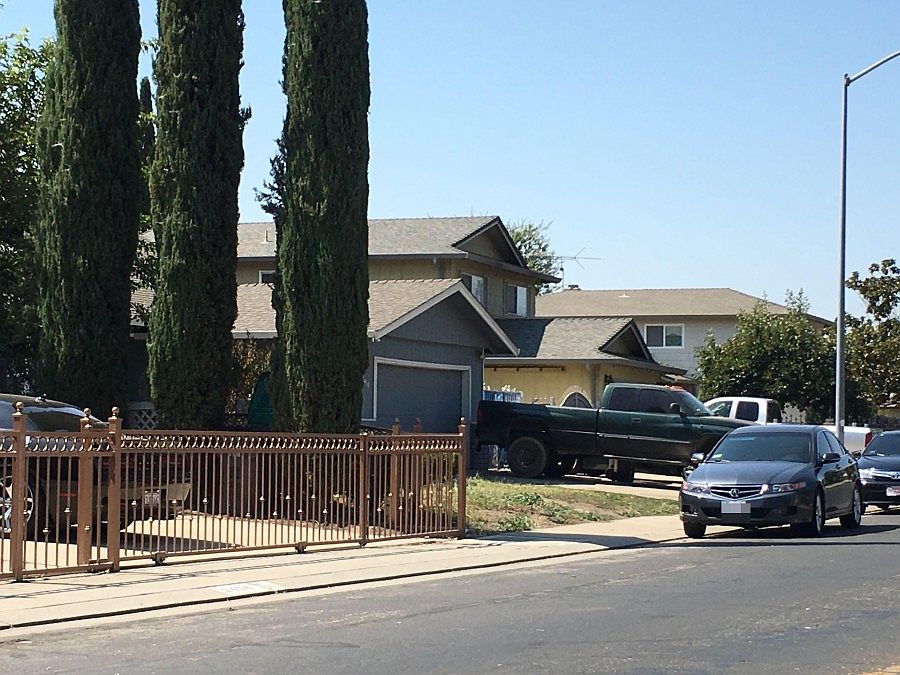 2nd image of 2410 Stanfield Dr