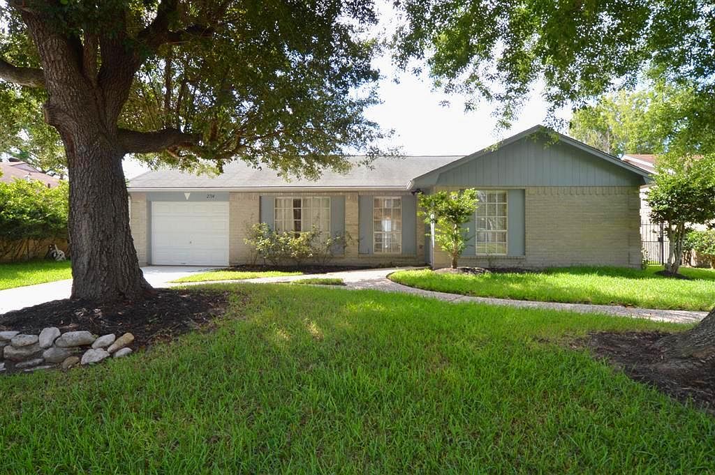 2714 S Brompton Dr, Pearland, TX 77584 Zillow