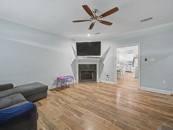 5th image of 9305 Rue De Benoit