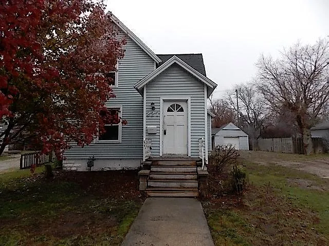 227 County St photo 1
