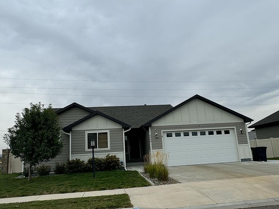 1st image of 5509 Clear Sky Dr