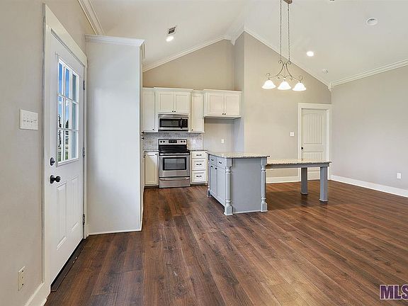 2nd image of 40508 Sagefield Ct