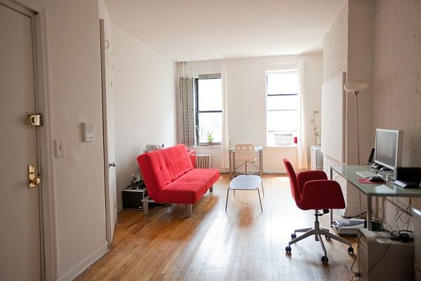 2nd image of 430 E 14th St APT 3RW