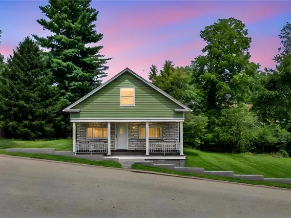43 Park St, Republic, PA 15475