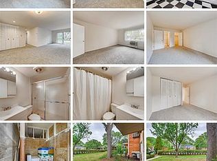 2407 S Goebbert Rd #G103, Arlington Heights, IL 60005