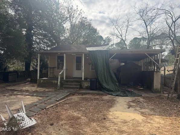 3005 Royal Ave, Eastover, NC 28312